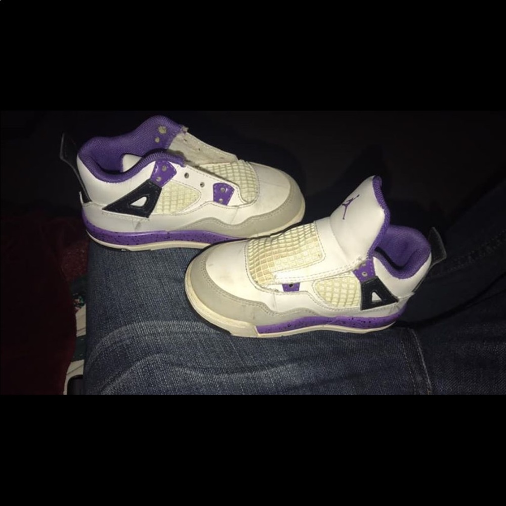 Kids size 8 Jordan’s